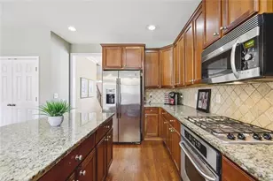 4460 Granby Cir, Cumming, GA 30041 - Photo 5