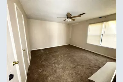 871 Brandy Oaks Lane, Stone Mountain, GA 30088 - Photo 11