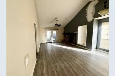 871 Brandy Oaks Lane, Stone Mountain, GA 30088 - Photo 5