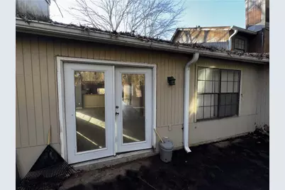 871 Brandy Oaks Lane, Stone Mountain, GA 30088 - Photo 3