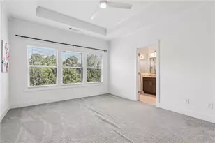 2154 Colvin Ct NW, Atlanta, GA 30318 - Photo 9