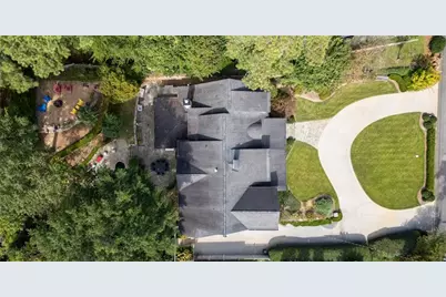 2394 Montview Drive NW, Atlanta, GA 30305 - Photo 3