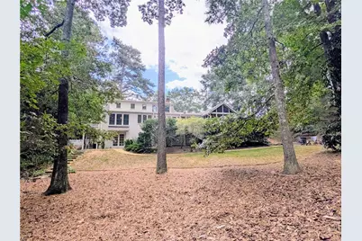 4220 Exeter Close NW, Atlanta, GA 30327 - Photo 3