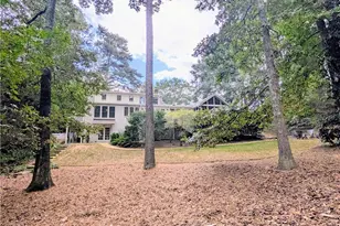 4220 Exeter Close NW, Atlanta, GA 30327 - Photo 3