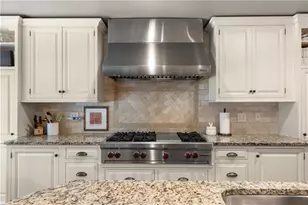 4220 Exeter Close NW, Atlanta, GA 30327 - Photo 13