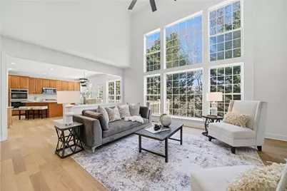 5385 Harbury Lane, Suwanee, GA 30024 - Photo 13