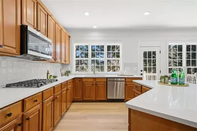 5385 Harbury Lane, Suwanee, GA 30024 - Photo 17