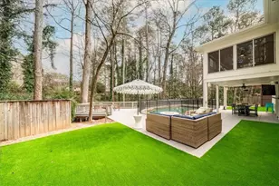 6125 Weatherly Dr, Atlanta, GA 30328 - Photo 61