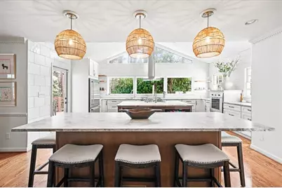 6125 Weatherly Drive, Atlanta, GA 30328 - Photo 3