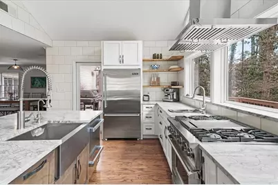 6125 Weatherly Drive, Atlanta, GA 30328 - Photo 7