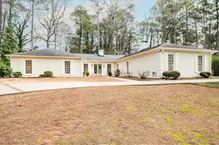 6125 Weatherly Dr, Atlanta, GA 30328 - Photo 73