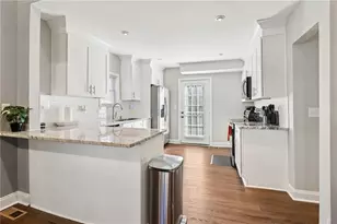 1390 Almont Dr SW, Atlanta, GA 30310 - Photo 5