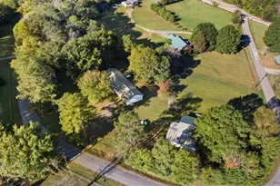 163 Portland Cir, Aragon, GA 30104 - Photo 1