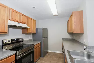 5896 Strathmoor Manor Circle, Lithonia, GA 30058 - Photo 13