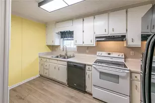 4135 Macduff Dr, Douglasville, GA 30135 - Photo 9