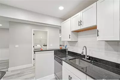 601 Peachtree Forest Ave, Peachtree Corners, GA 30265 - Photo 11