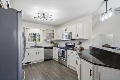 7376 Bates Drive, Cumming, GA 30040 - Photo 17