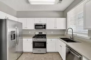 326 Hiawassee Dr, Woodstock, GA 30188 - Photo 17