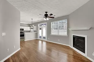 326 Hiawassee Dr, Woodstock, GA 30188 - Photo 5