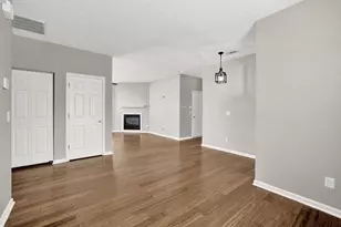 326 Hiawassee Dr, Woodstock, GA 30188 - Photo 11