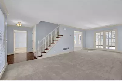 300 Farm Track, Roswell, GA 30075 - Photo 7