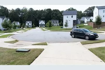 2715 Sarazen Court #D, Decatur, GA 30032 - Photo 11