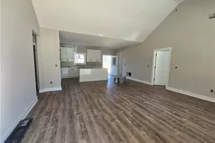 1532 Shoal Creek Church Rd, Lavonia, GA 30553 - Photo 9