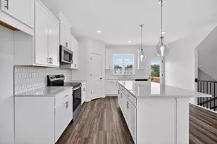 2831 Rosehall Way, Lawrenceville, GA 30044 - Photo 3