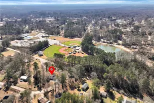 321 Pine Ave, Commerce, GA 30529 - Photo 45