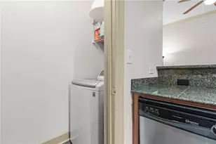 3445 Stratford Rd NE, Atlanta, GA 30326 - Photo 25