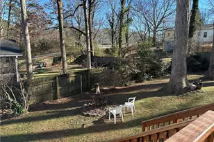 818 Burchill St SW, Atlanta, GA 30310 - Photo 3