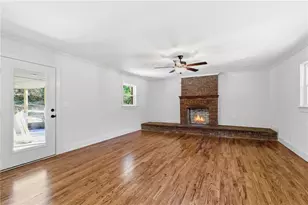 112 Woodland St, Clarkesville, GA 30523 - Photo 13