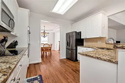 7085 Burwick Lane, Cumming, GA 30040 - Photo 17