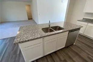 976 Feldman, Loganville, GA 30052 - Photo 9