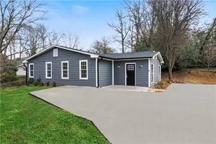 356 Lake Dr, Atlanta, GA 30354 - Photo 23