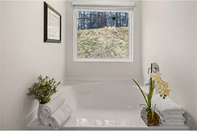 4252 Notting Hill Drive, Atlanta, GA 30331 - Photo 11