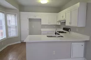 275 Abbotts Mill Dr, Duluth, GA 30097 - Photo 9