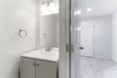 922 Fox Valley Court, Stone Mountain, GA 30088 - Photo 9