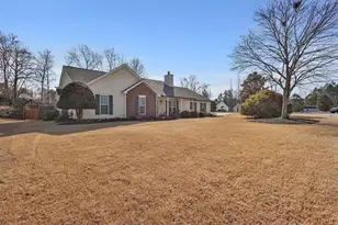 616 Embassy Walk, Winder, GA 30680 - Photo 3