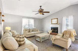 2092 S Sherwood Dr, Valdosta, GA 31602 - Photo 3