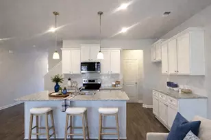 296 Switcher Ct, Union City, GA 30291 - Photo 5