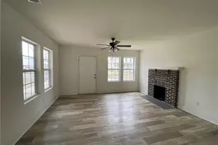 2949 Pearl St, Atlanta, GA 30344 - Photo 3