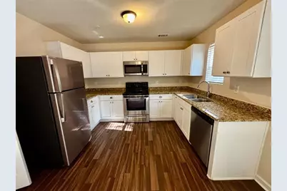637 Carlton Pointe Drive, Palmetto, GA 30268 - Photo 5