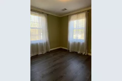 424 Johnson Drive, Stone Mountain, GA 30087 - Photo 9