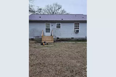 207 Fowler Street, Swainsboro, GA 30401 - Photo 1