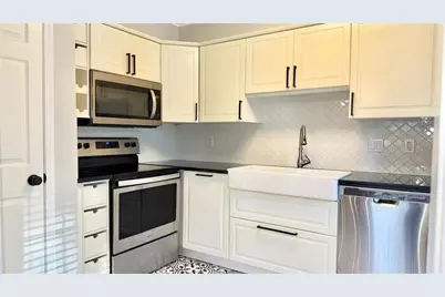 1104 Pine Heights Drive NE, Atlanta, GA 30324 - Photo 11