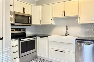 1104 Pine Heights Dr NE, Atlanta, GA 30324 - Photo 11