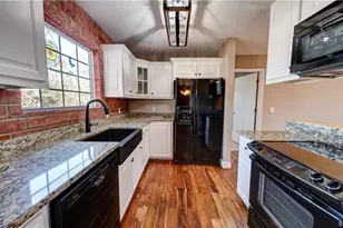 337 Oakland Dr SE, Calhoun, GA 30701 - Photo 11