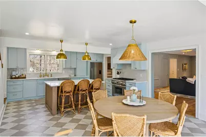 9570 Roberts Drive, Sandy Springs, GA 30350 - Photo 17