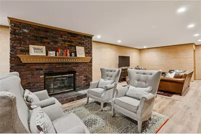 9570 Roberts Drive, Sandy Springs, GA 30350 - Photo 37